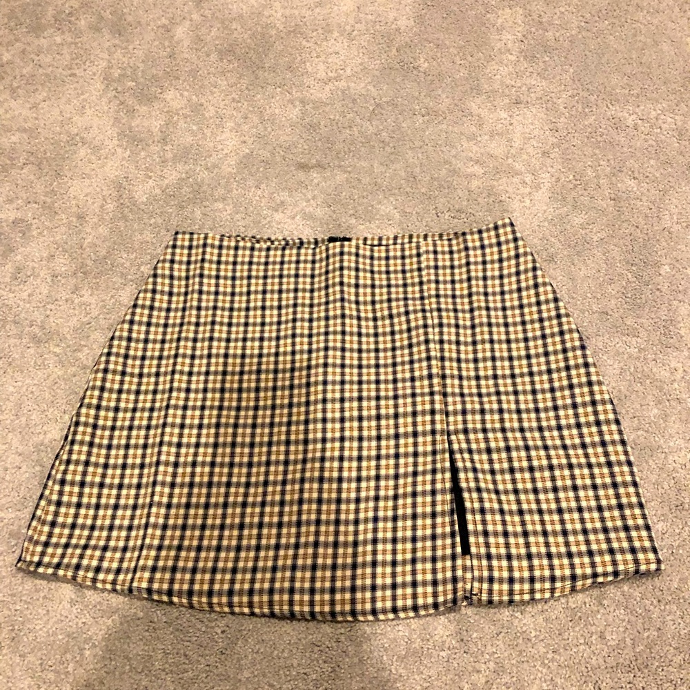 *New* Plaid mini skirt